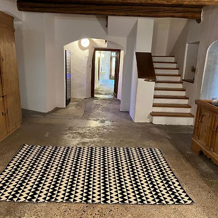 Hotel Chasa Chalavaina Müstair Zewnętrze zdjęcie