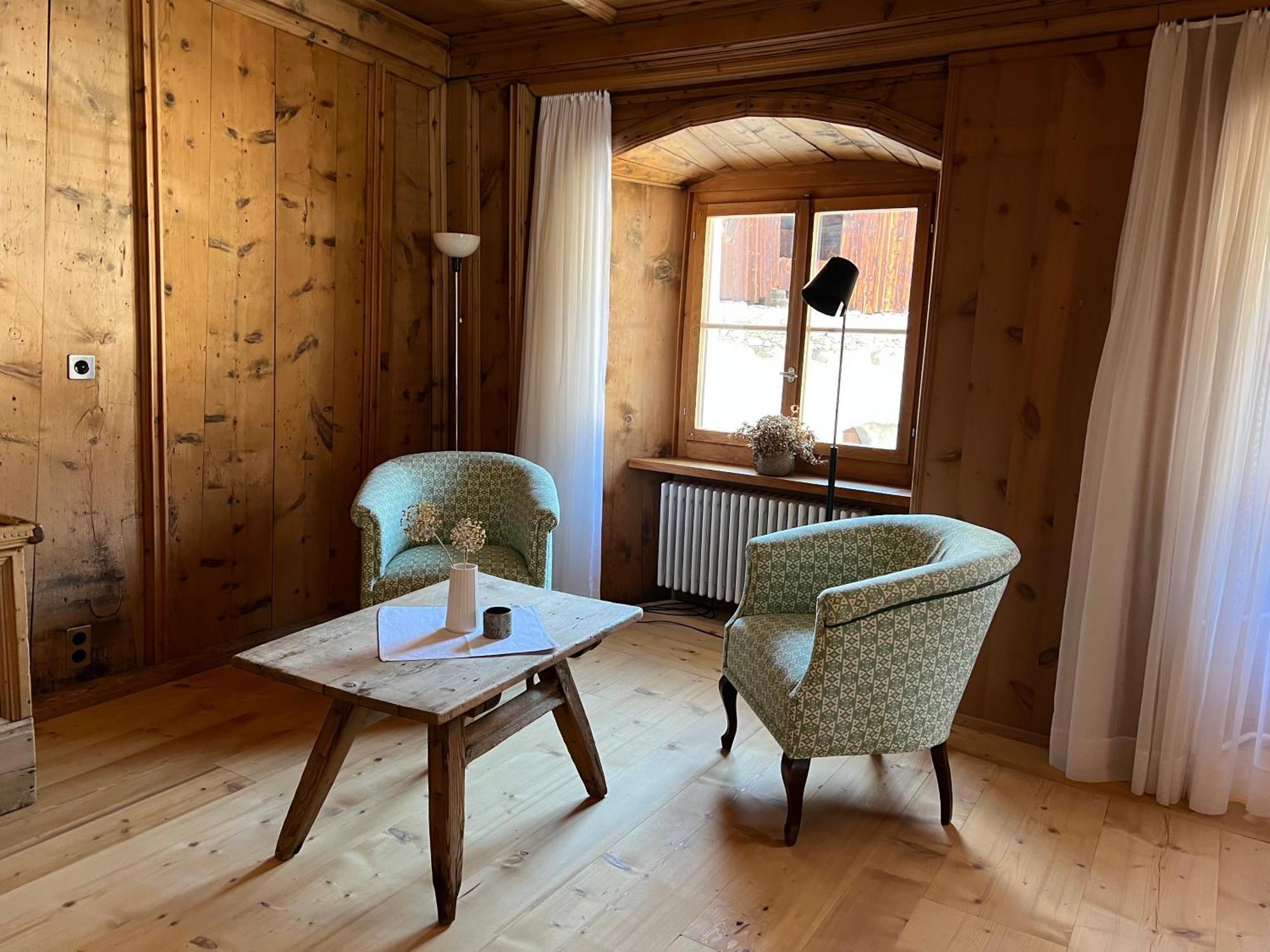 Hotel Chasa Chalavaina Müstair Zewnętrze zdjęcie