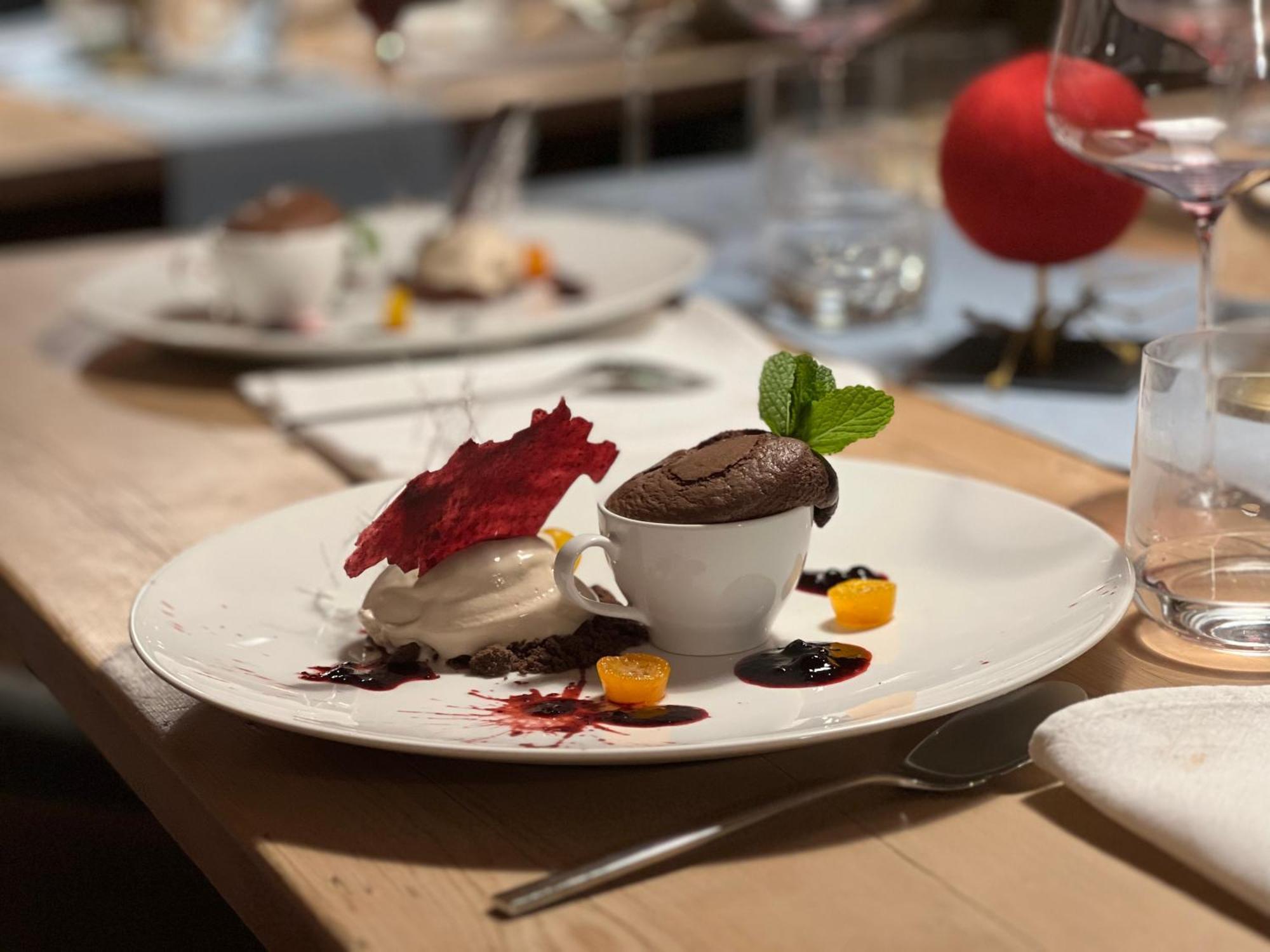 Hotel Chasa Chalavaina Müstair Zewnętrze zdjęcie